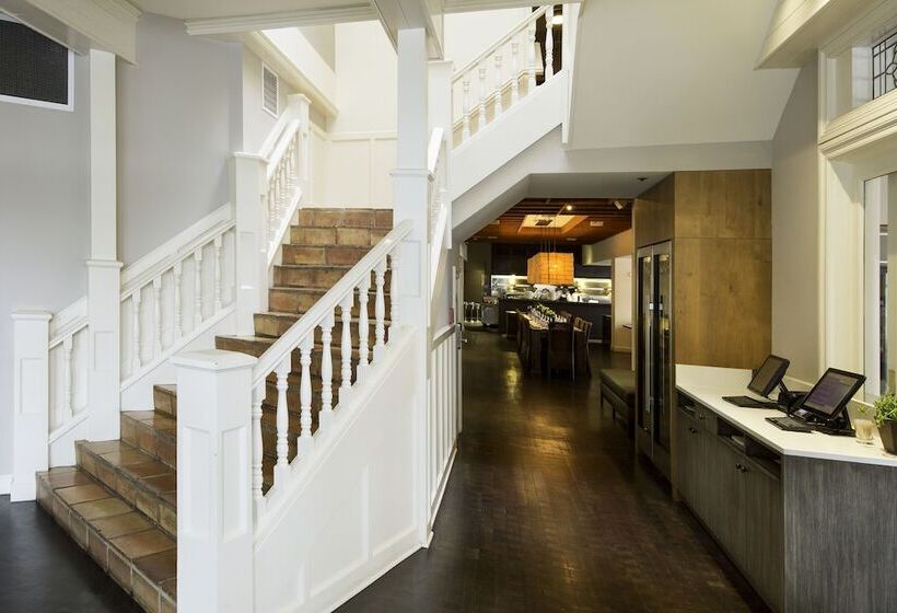 Отель El Dorado