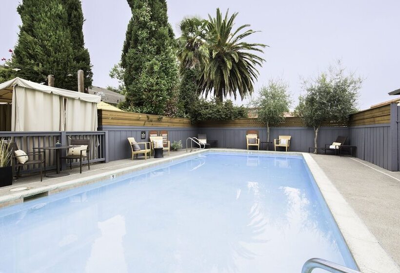 Отель El Dorado