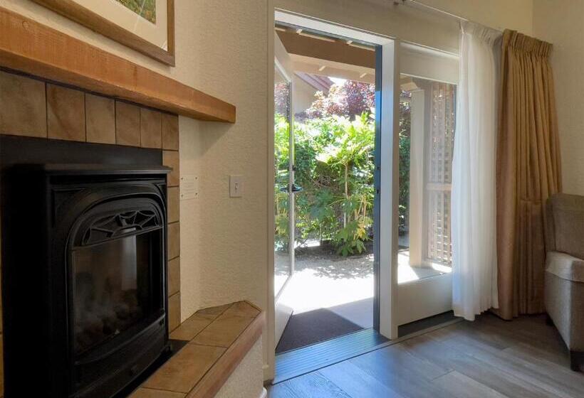 فندق El Pueblo Inn