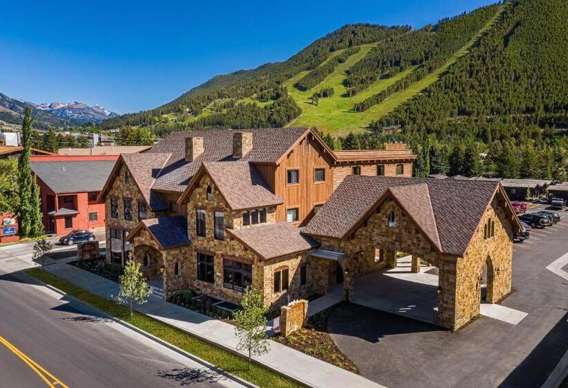 فندق Elk Country Inn