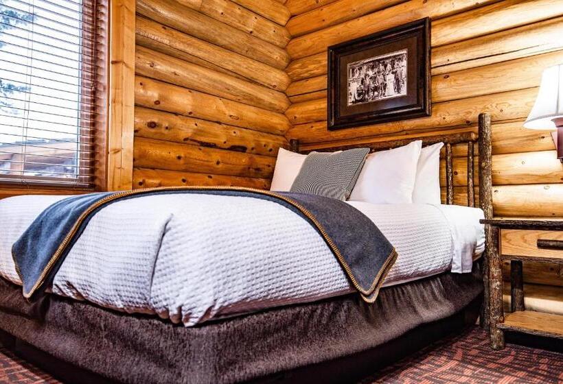 فندق Elk Country Inn