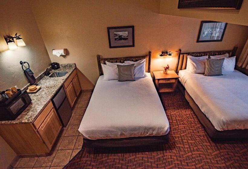 فندق Elk Country Inn