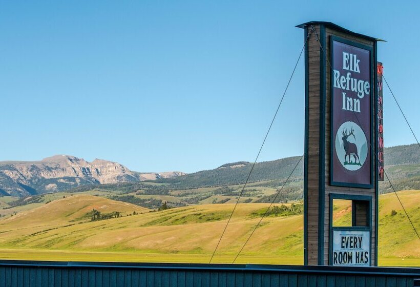 فندق Elk Refuge Inn