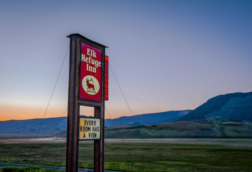 فندق Elk Refuge Inn