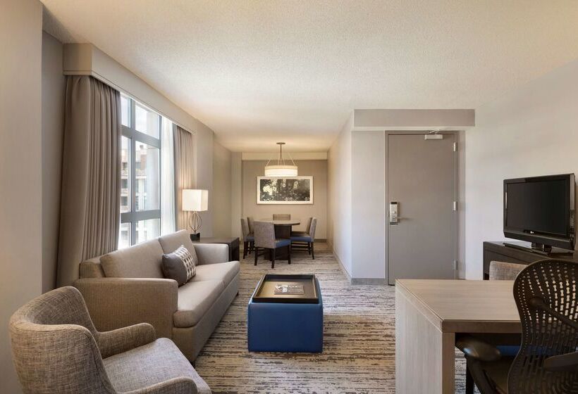 Отель Embassy Suites By Hilton Atlanta At Centennial Olympic Park
