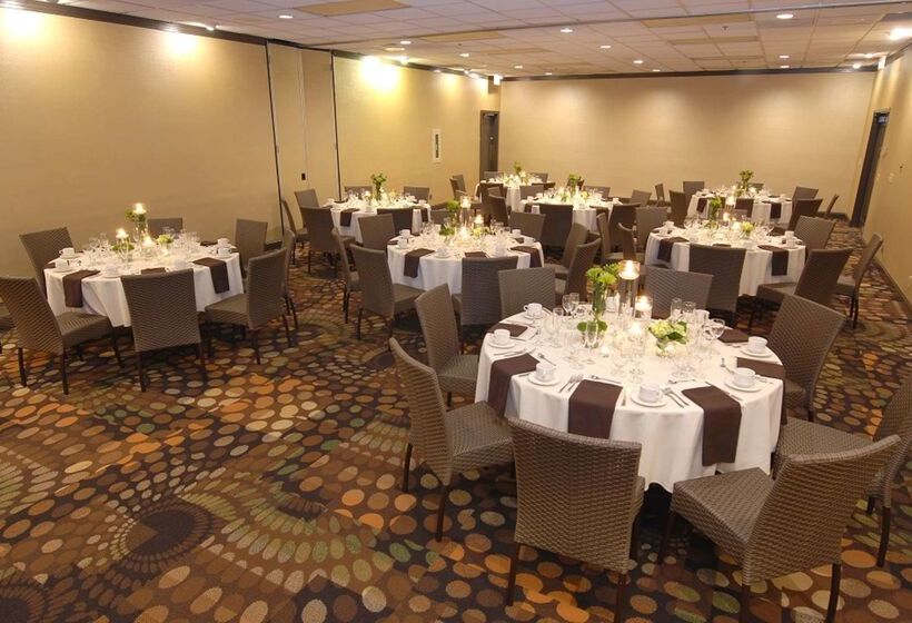 酒店 Embassy Suites By Hilton Dallas Love Field