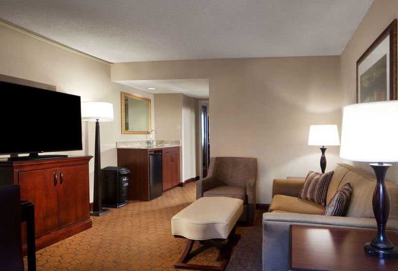هتل Embassy Suites By Hilton Dallas Near The Galleria