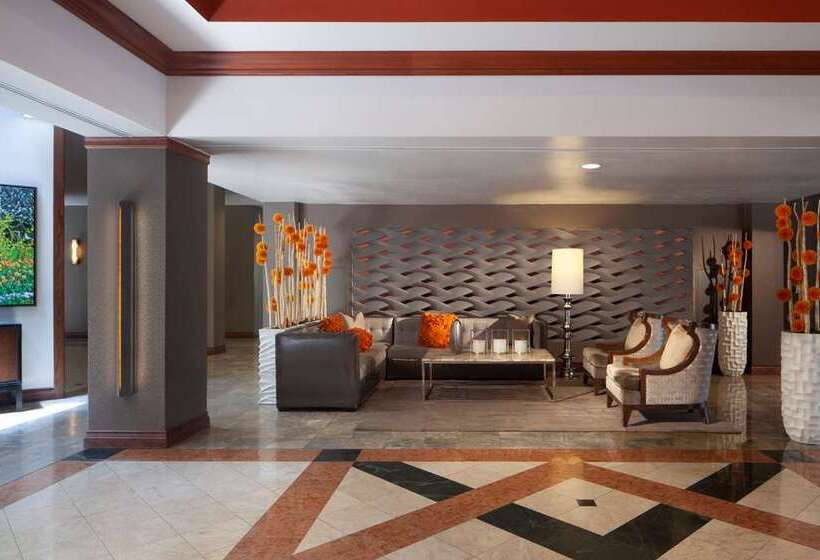 בית מלון כפרי Embassy Suites By Hilton Dallas Near The Galleria