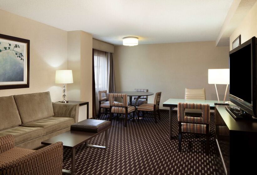 ホテル Embassy Suites By Hilton Houston Near The Galleria