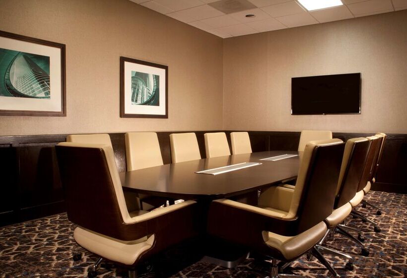 ホテル Embassy Suites By Hilton Houston Near The Galleria