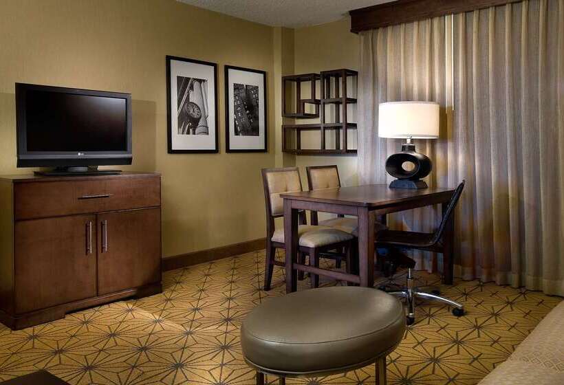 هتل Embassy Suites By Hilton Kansas City International Airport