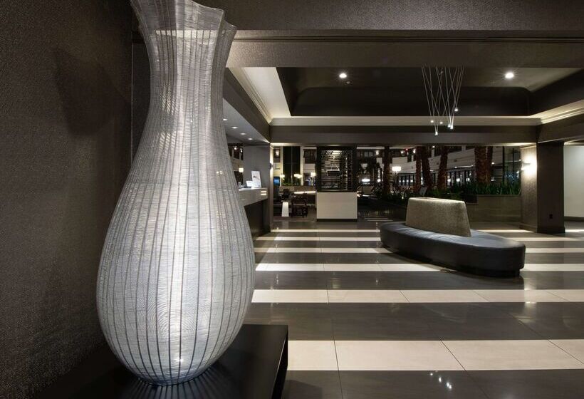 فندق Embassy Suites By Hilton Las Vegas