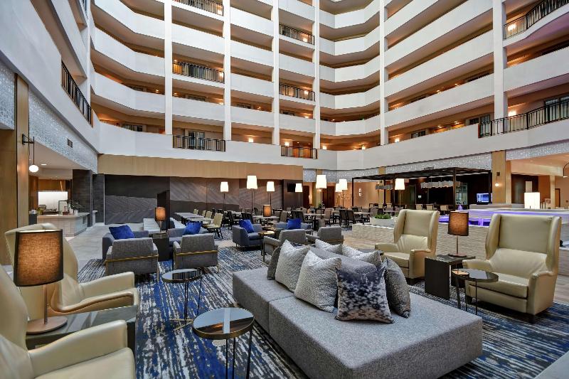 ホテル Embassy Suites By Hilton Raleigh Durham Research Triangle