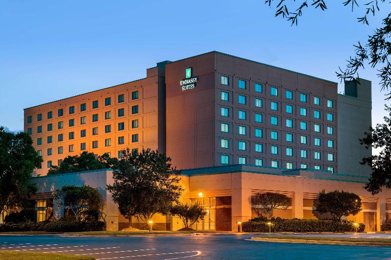ホテル Embassy Suites By Hilton Raleigh Durham Research Triangle