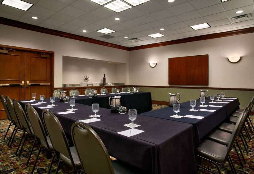 ホテル Embassy Suites By Hilton Lexington/uk Coldstream