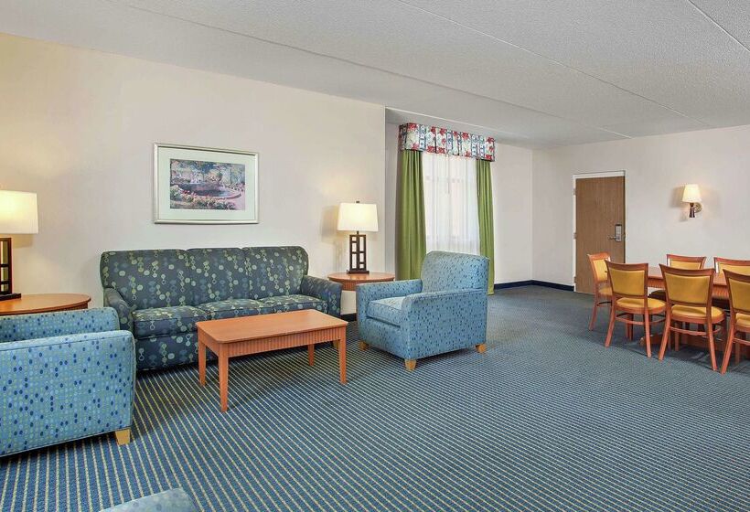 ホテル Embassy Suites By Hilton Lexington/uk Coldstream