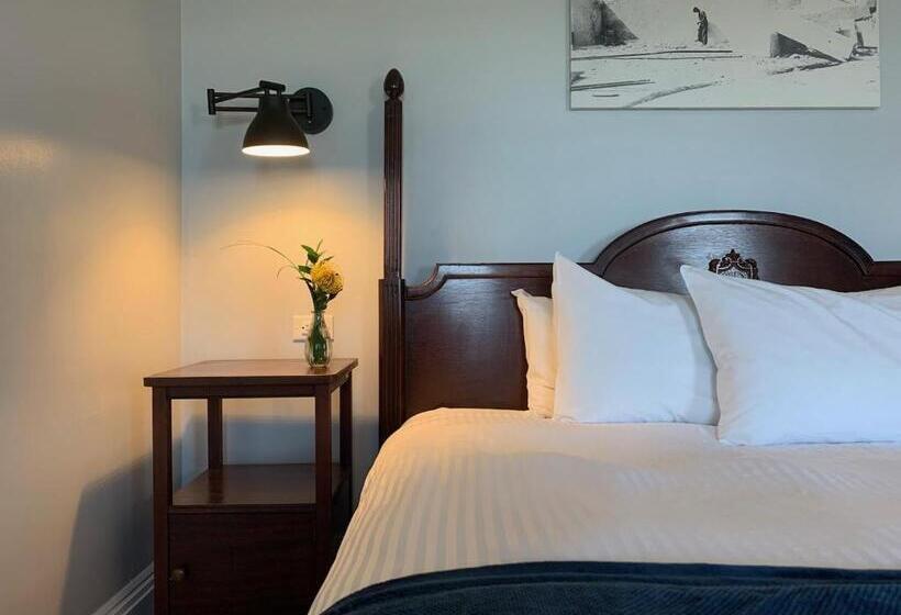 فندق Emerson Inn By The Sea