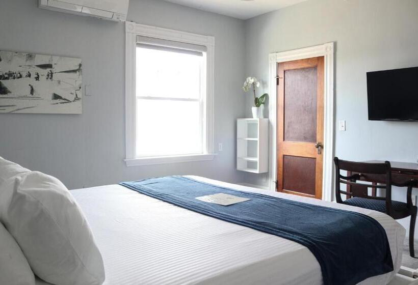 فندق Emerson Inn By The Sea