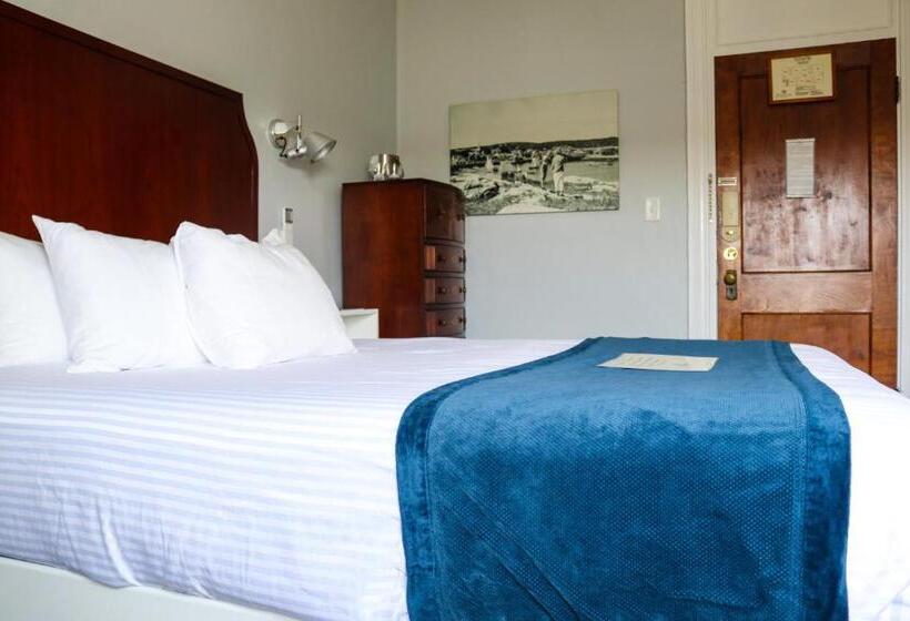 فندق Emerson Inn By The Sea