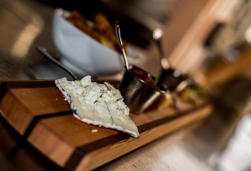 فندق Emerson Inn By The Sea