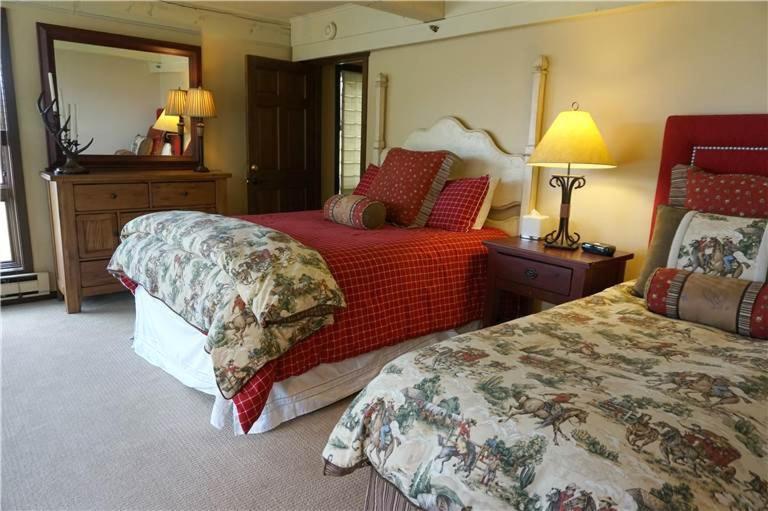 Enclave Condominiums