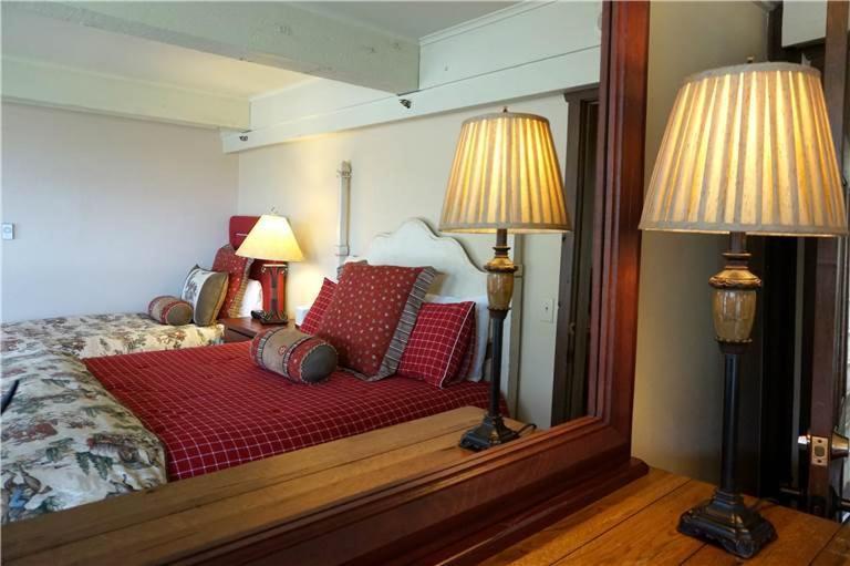 Enclave Condominiums