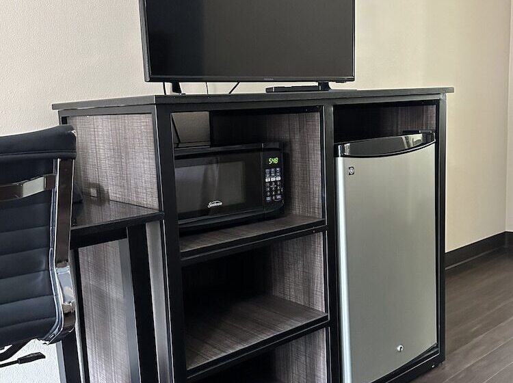 酒店 Express Inn & Suites