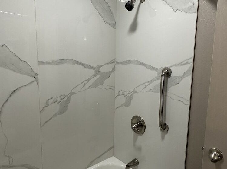 酒店 Express Inn & Suites