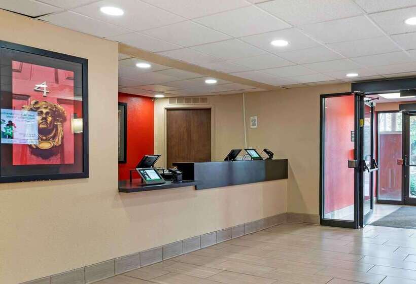 호텔 Extended Stay America Select Suites Detroit Novi Haggerty Rd