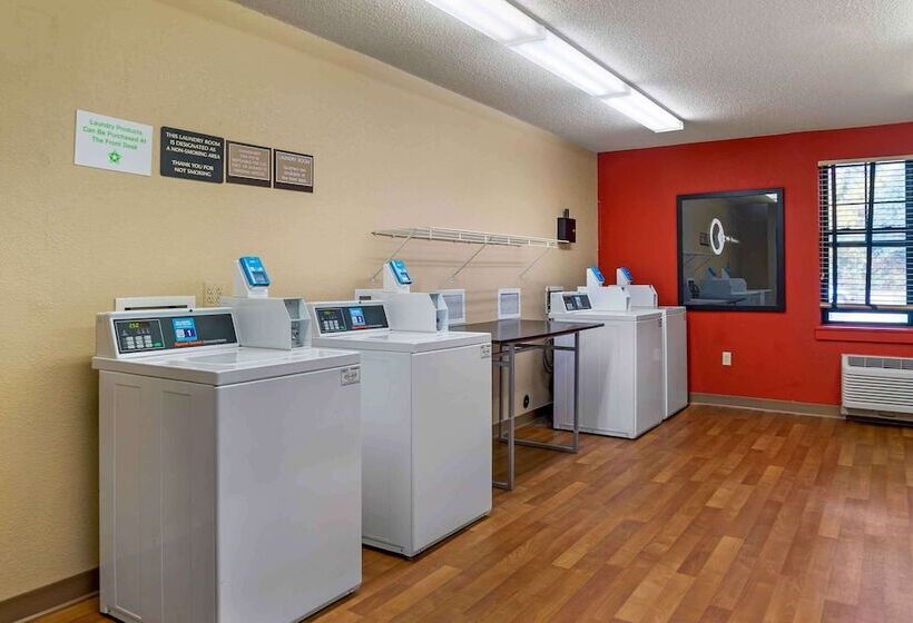 호텔 Extended Stay America Select Suites Detroit Novi Haggerty Rd