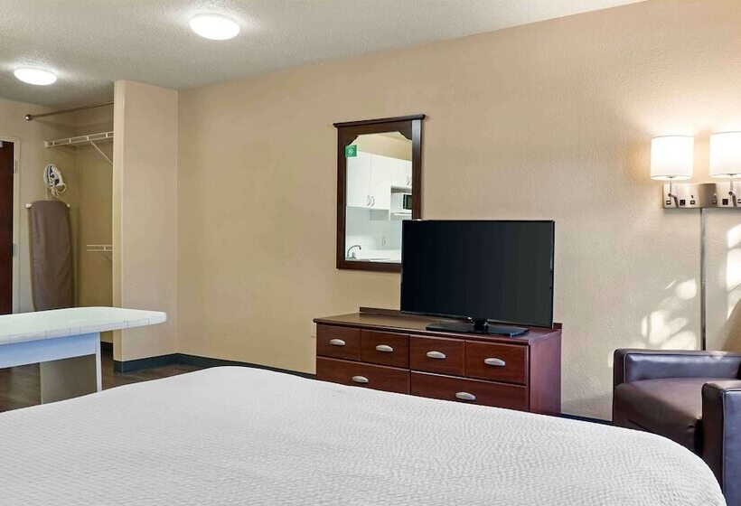 호텔 Extended Stay America Select Suites Detroit Novi Haggerty Rd