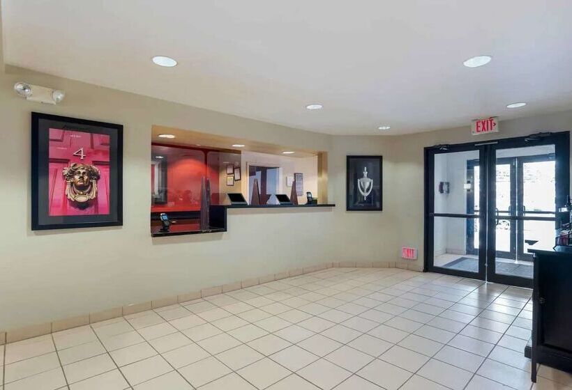 בית מלון כפרי Sonesta Simply Suites Lafayette Airport