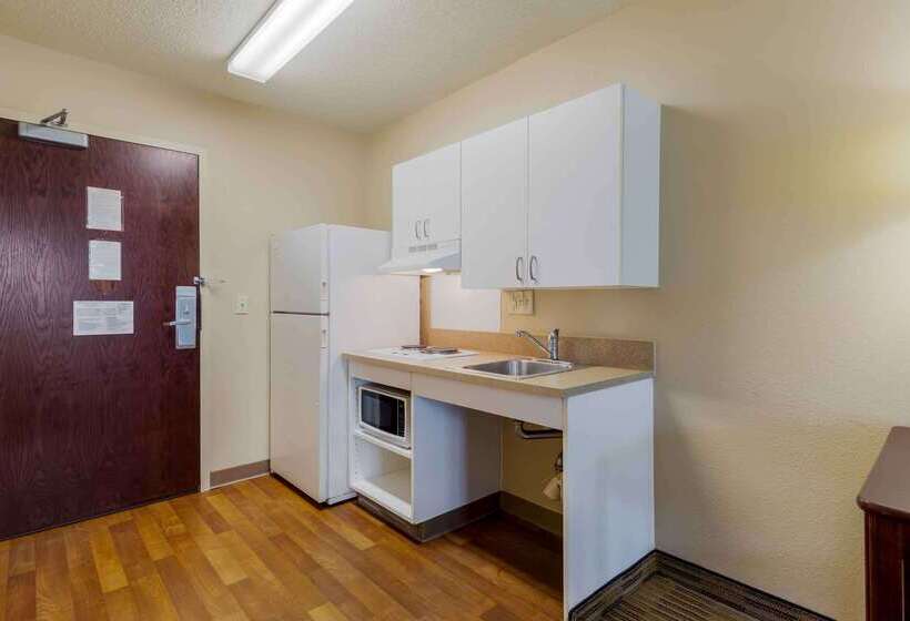 فندق Extended Stay America Select Suites   Atlanta   Alpharetta   Rock Mill Rd