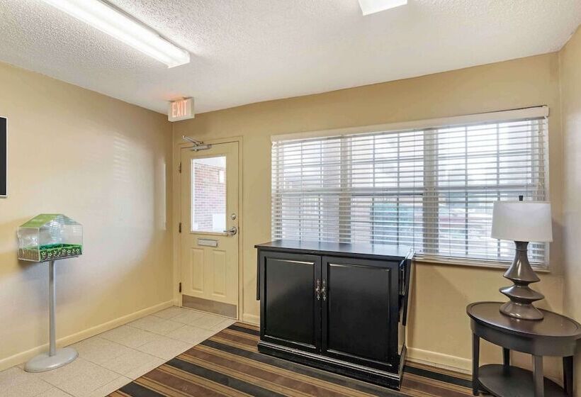 ホテル Extended Stay America Suites Chesapeake Crossways Blvd