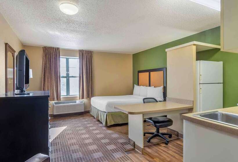 בית מלון כפרי Extended Stay America Select Suites   Chicago   Downers Grove