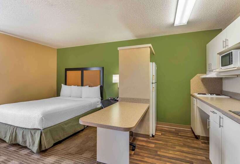 בית מלון כפרי Extended Stay America Select Suites   Chicago   Downers Grove