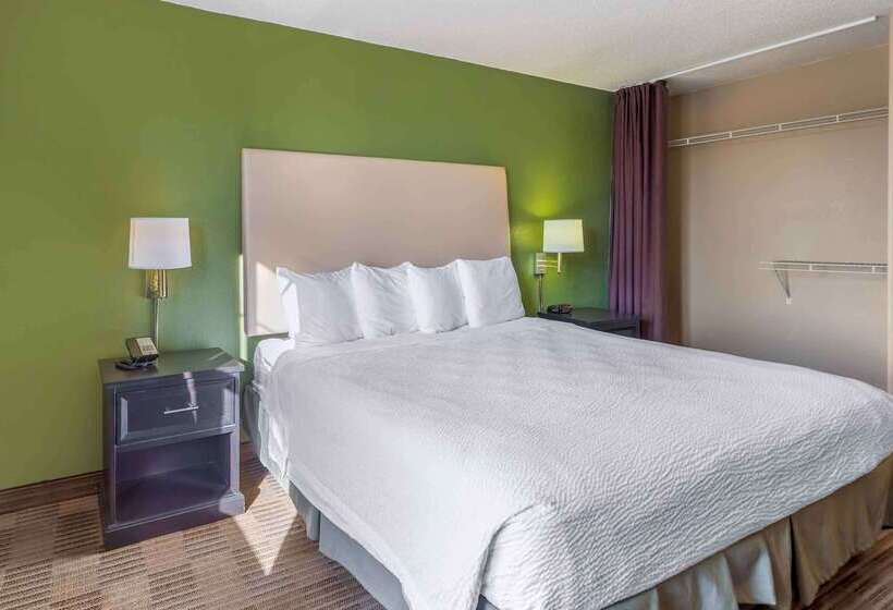 בית מלון כפרי Extended Stay America Select Suites   Chicago   Downers Grove
