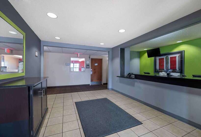 호텔 Suburban Studios Columbus North