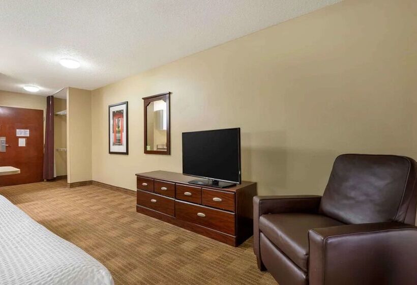 ホテル Suburban Studios Columbus North