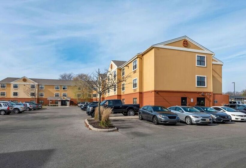 호텔 Suburban Studios Columbus North