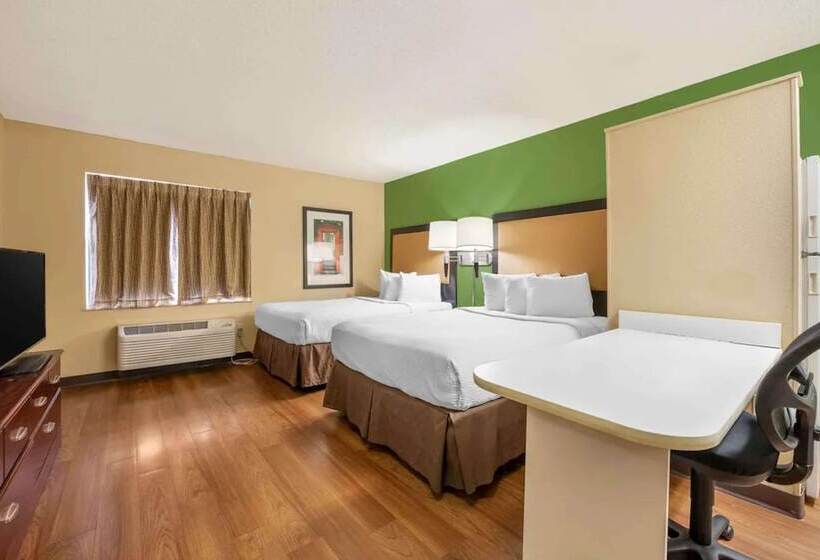 호텔 Suburban Studios Columbus North