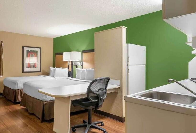 ホテル Suburban Studios Columbus North