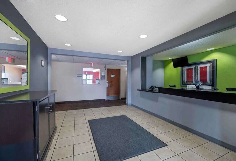 호텔 Suburban Studios Columbus North