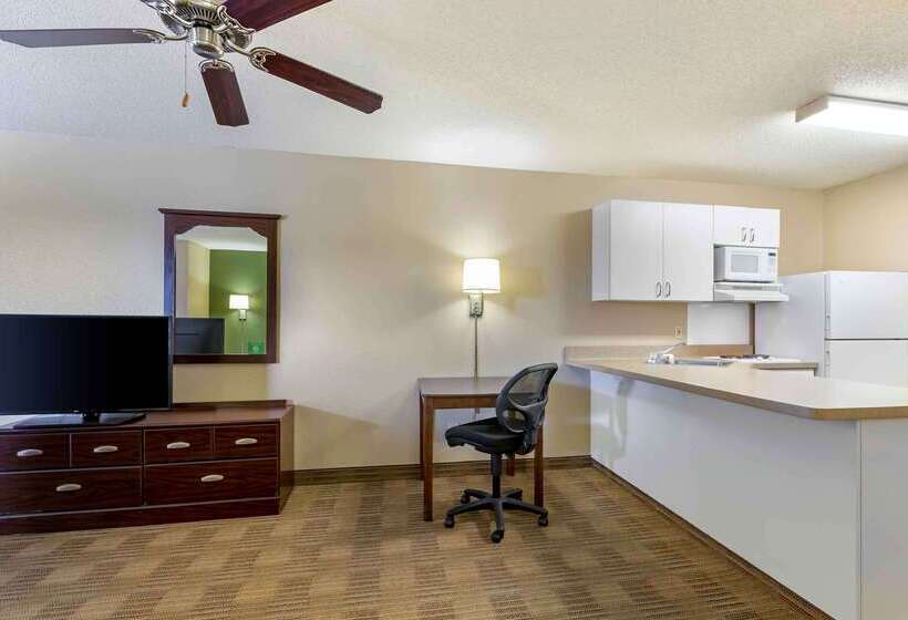 酒店 Extended Stay America Select Suites   Des Moines   Urbandale