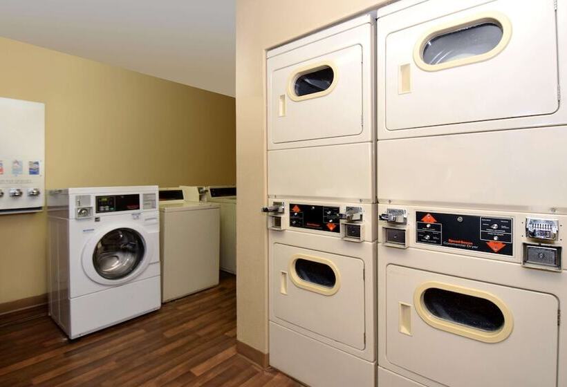 Отель Extended Stay America Select Suites   Detroit   Sterling Heights