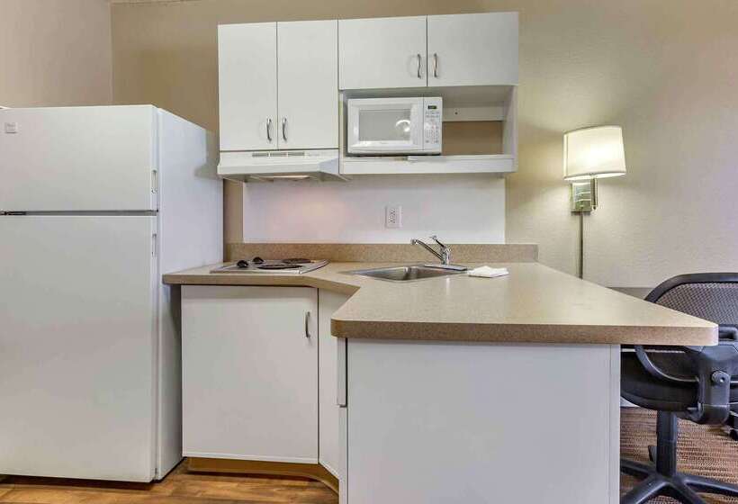 Отель Extended Stay America Suites El Paso Airport