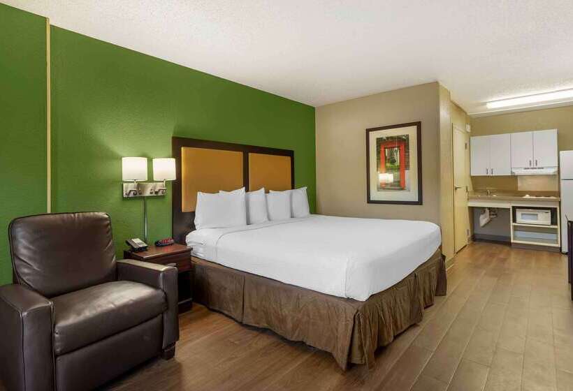 Отель Extended Stay America Suites Fresno North