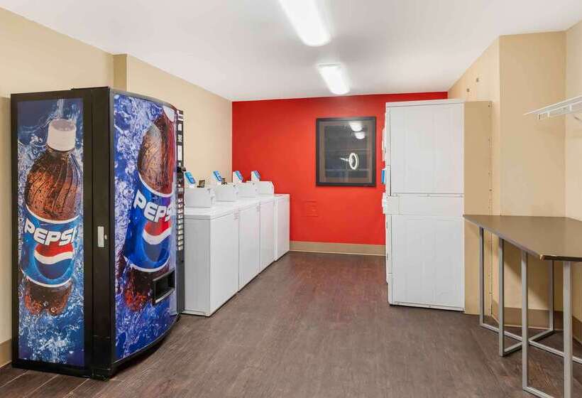 Отель Extended Stay America Suites Fresno North