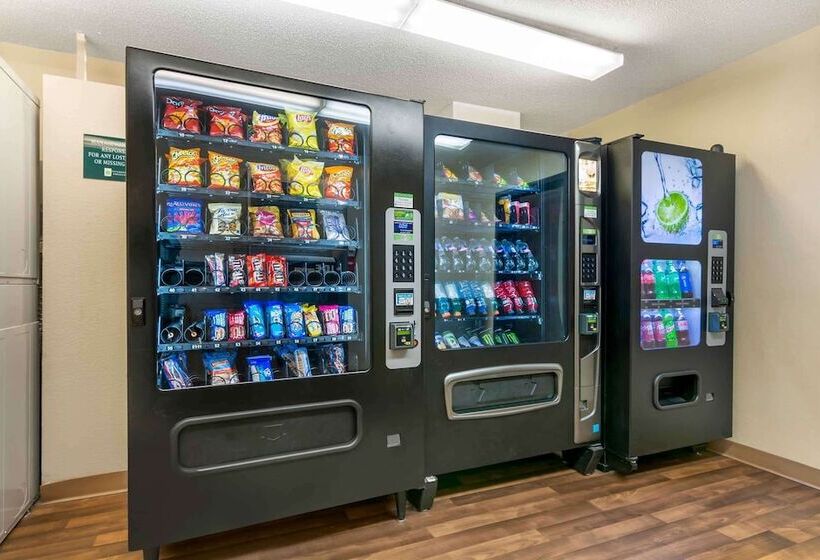 בית מלון כפרי Extended Stay America Suites  Kansas City  Airport