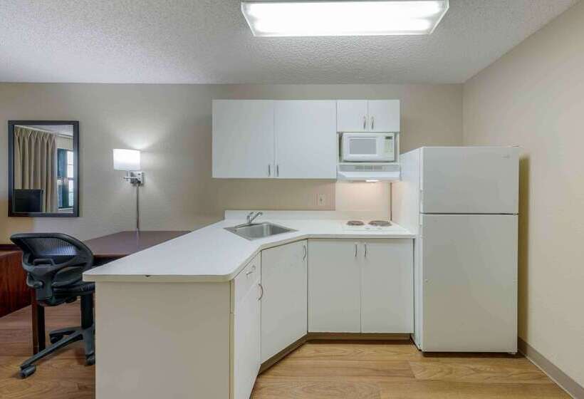 בית מלון כפרי Extended Stay America Suites  Los Angeles  Arcadia